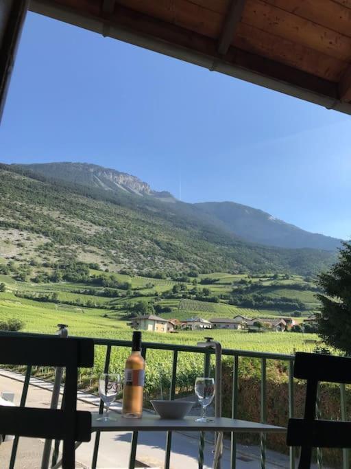La Maisonnette : Charmante Maison Independante Salgesch Dış mekan fotoğraf
