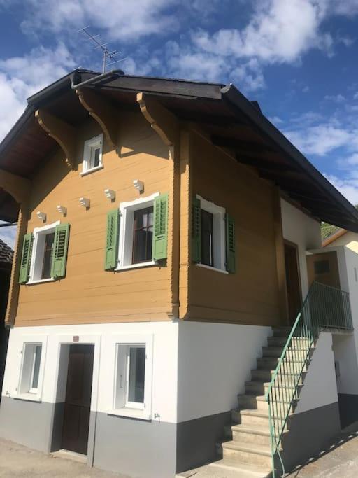 La Maisonnette : Charmante Maison Independante Salgesch Dış mekan fotoğraf